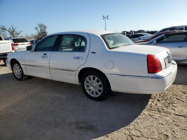 Photo 1 VIN: 2LNBL8CV1AX611269 - LINCOLN TOWN CAR S 