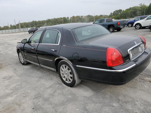 Photo 1 VIN: 2LNBL8CV1BX758502 - LINCOLN TOWNCAR 