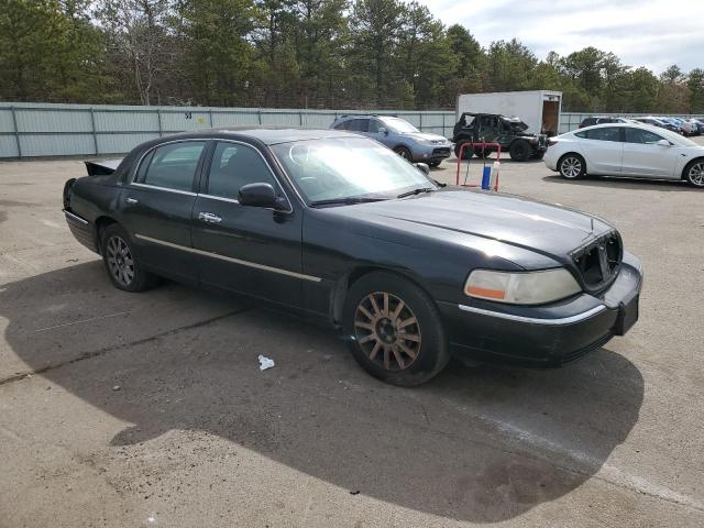 Photo 3 VIN: 2LNBL8CV1BX765997 - LINCOLN TOWN CAR S 