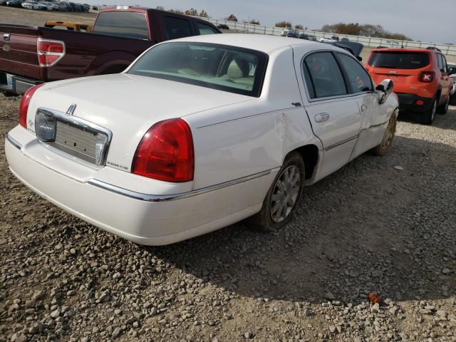 Photo 3 VIN: 2LNBL8CV2AX618831 - LINCOLN TOWN CAR S 