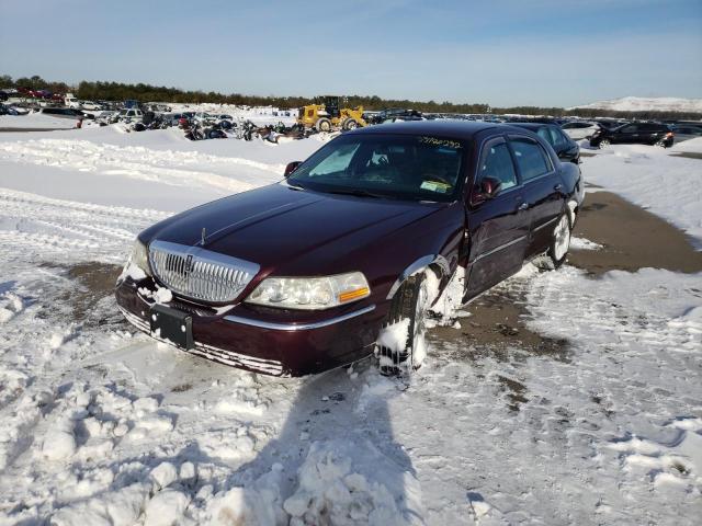 Photo 1 VIN: 2LNBL8CV2BX750876 - LINCOLN TOWN CAR S 