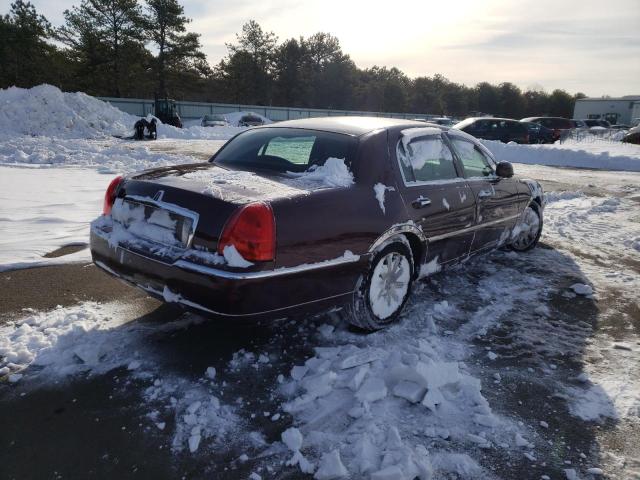 Photo 3 VIN: 2LNBL8CV2BX750876 - LINCOLN TOWN CAR S 