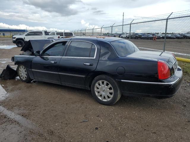 Photo 1 VIN: 2LNBL8CV2BX759934 - LINCOLN TOWN CAR S 