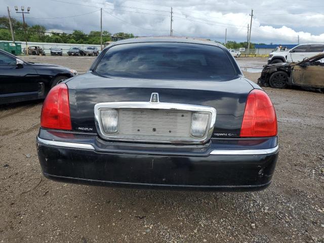 Photo 5 VIN: 2LNBL8CV2BX759934 - LINCOLN TOWN CAR S 