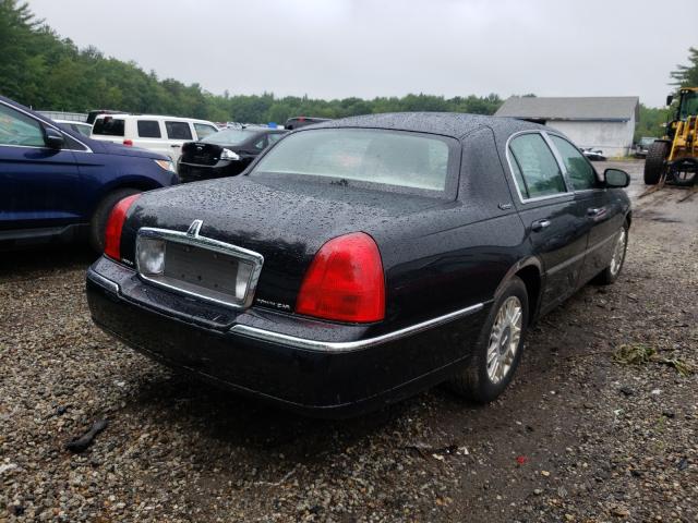 Photo 3 VIN: 2LNBL8CV2BX762123 - LINCOLN TOWN CAR S 