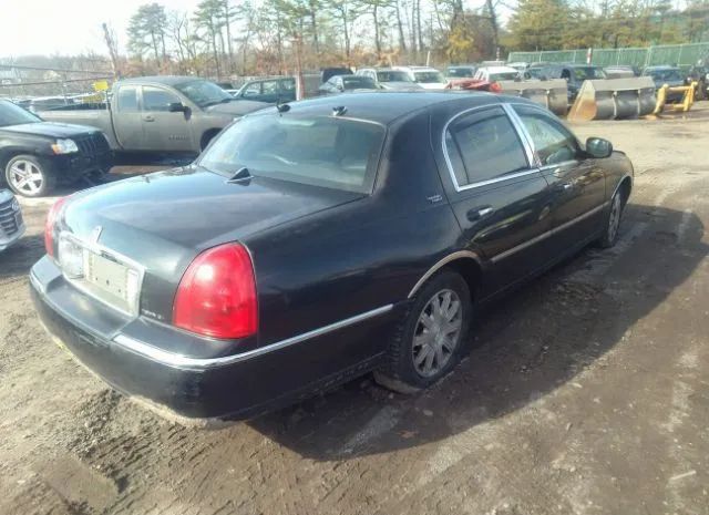 Photo 3 VIN: 2LNBL8CV3BX752149 - LINCOLN TOWN CAR 