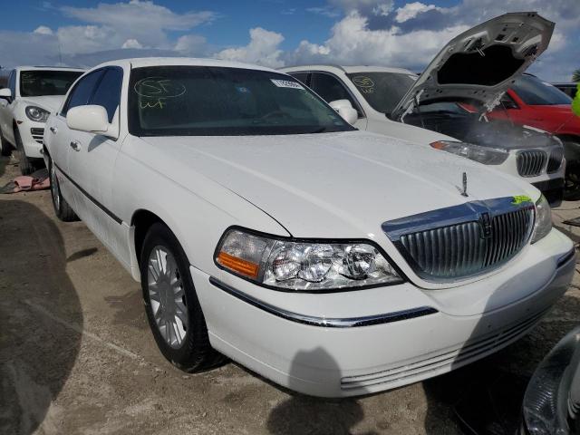 Photo 4 VIN: 2LNBL8CV3BX752376 - LINCOLN TOWN CAR S 