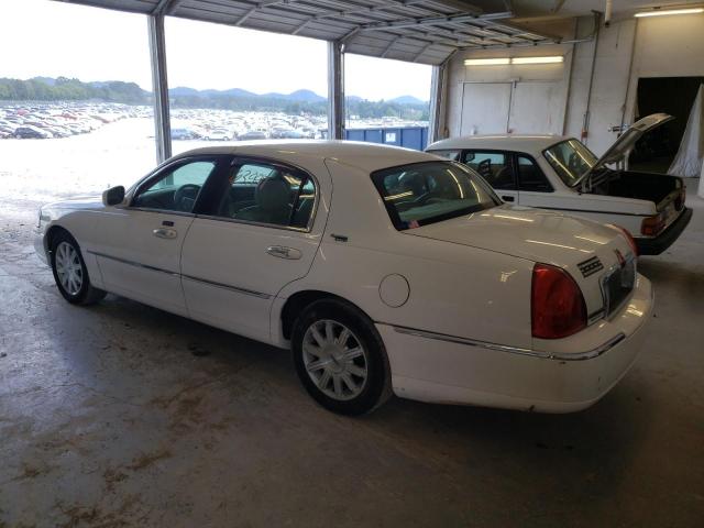 Photo 2 VIN: 2LNBL8CV4AX629524 - LINCOLN TOWN CAR S 