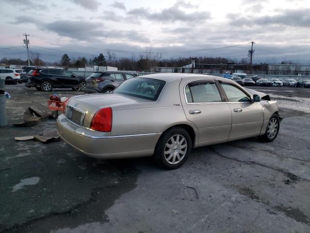 Photo 2 VIN: 2LNBL8CV4AX750568 - LINCOLN TOWN CAR S 