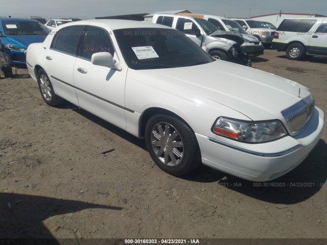 Photo 0 VIN: 2LNBL8CV4BX750376 - LINCOLN TOWN CAR 