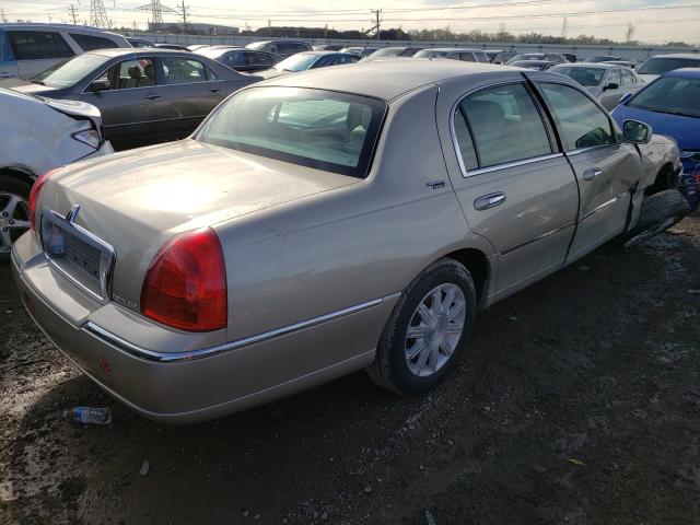 Photo 3 VIN: 2LNBL8CV4BX752130 - LINCOLN TOWN CAR S 