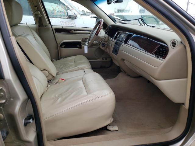 Photo 4 VIN: 2LNBL8CV4BX752774 - LINCOLN TOWN CAR S 