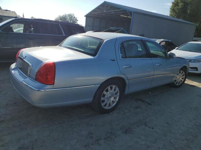 Photo 2 VIN: 2LNBL8CV4BX755531 - LINCOLN TOWN CAR S 