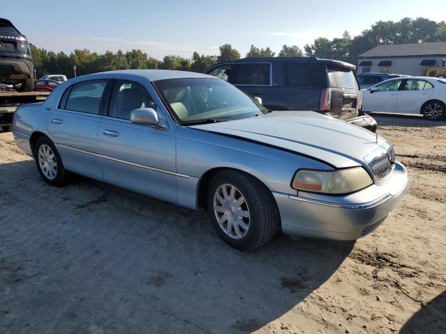 Photo 3 VIN: 2LNBL8CV4BX755531 - LINCOLN TOWN CAR S 