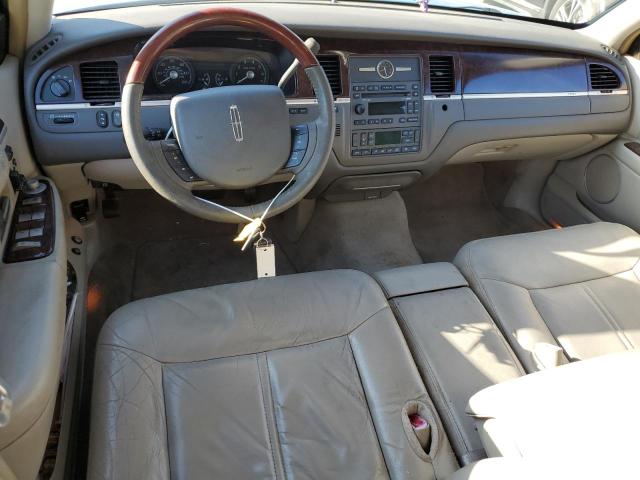 Photo 7 VIN: 2LNBL8CV4BX755531 - LINCOLN TOWN CAR S 