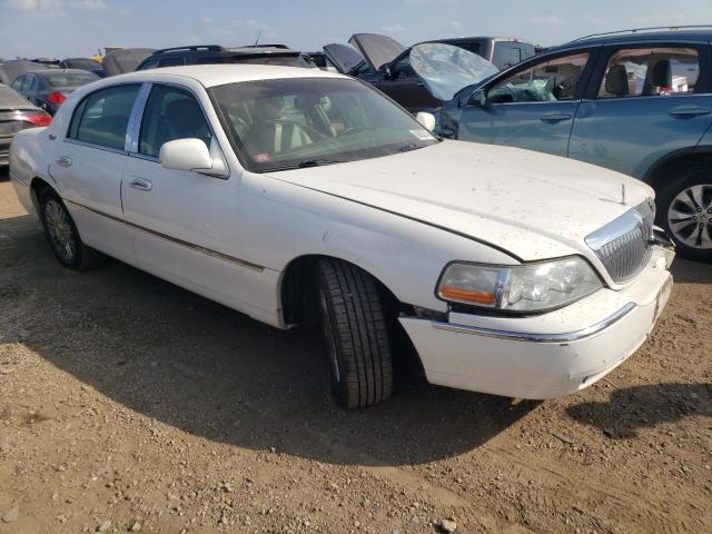 Photo 3 VIN: 2LNBL8CV5AX751521 - LINCOLN TOWN CAR S 