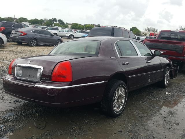 Photo 3 VIN: 2LNBL8CV5BX757420 - LINCOLN TOWN CAR S 