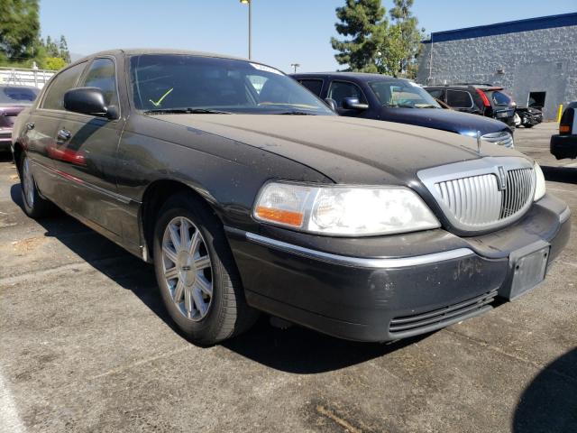 Photo 0 VIN: 2LNBL8CV6AX616628 - LINCOLN TOWN CAR S 