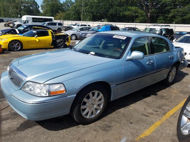 Photo 1 VIN: 2LNBL8CV6AX619111 - LINCOLN TOWN CAR S 