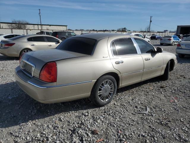 Photo 2 VIN: 2LNBL8CV6AX631145 - LINCOLN TOWN CAR S 