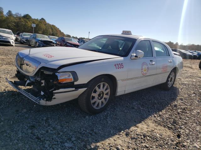 Photo 1 VIN: 2LNBL8CV6BX756146 - LINCOLN TOWN CAR S 