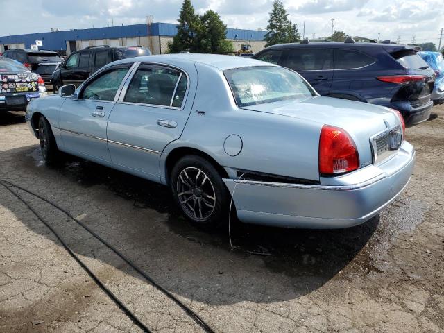 Photo 1 VIN: 2LNBL8CV6BX758771 - LINCOLN TOWN CAR S 