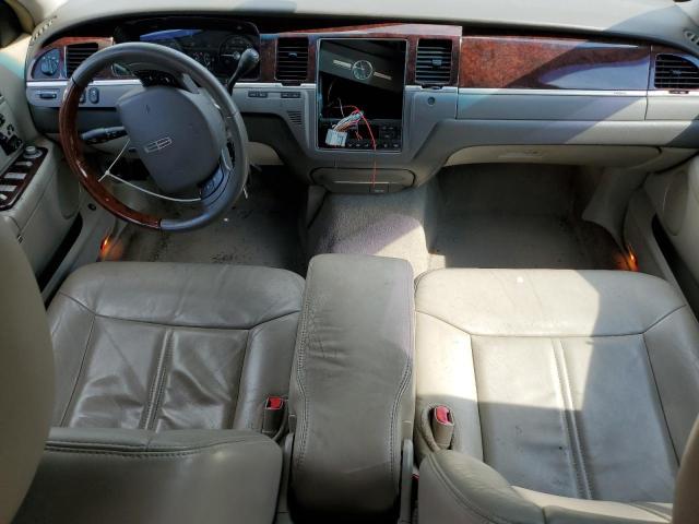 Photo 7 VIN: 2LNBL8CV6BX758771 - LINCOLN TOWN CAR S 