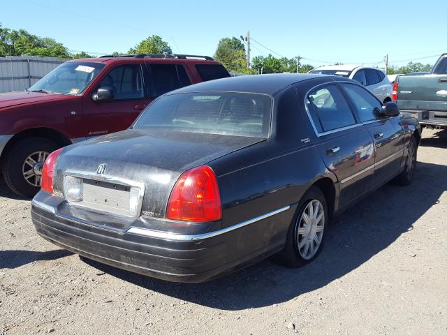 Photo 3 VIN: 2LNBL8CV7AX615651 - LINCOLN TOWN CAR S 