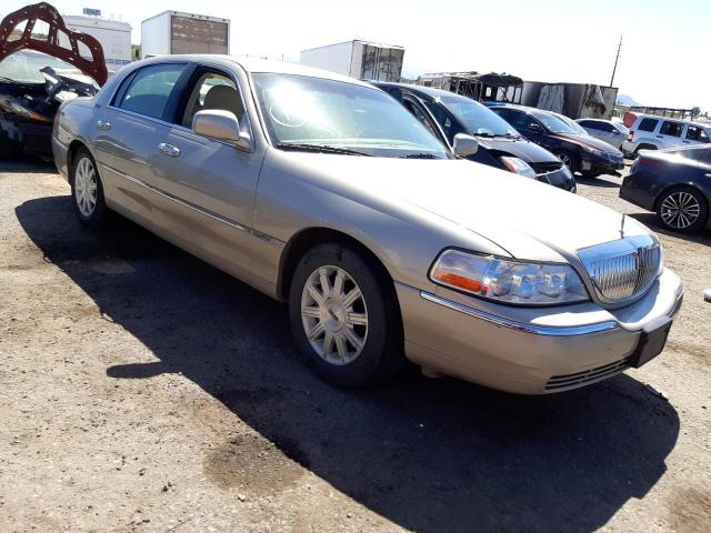 Photo 0 VIN: 2LNBL8CV8AX623368 - LINCOLN TOWN CAR S 