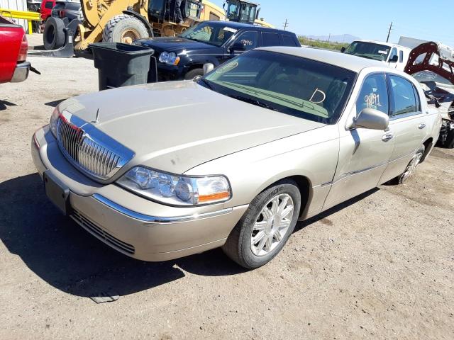 Photo 1 VIN: 2LNBL8CV8AX623368 - LINCOLN TOWN CAR S 