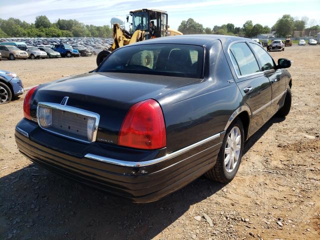 Photo 3 VIN: 2LNBL8CV8BX751482 - LINCOLN TOWN CAR S 