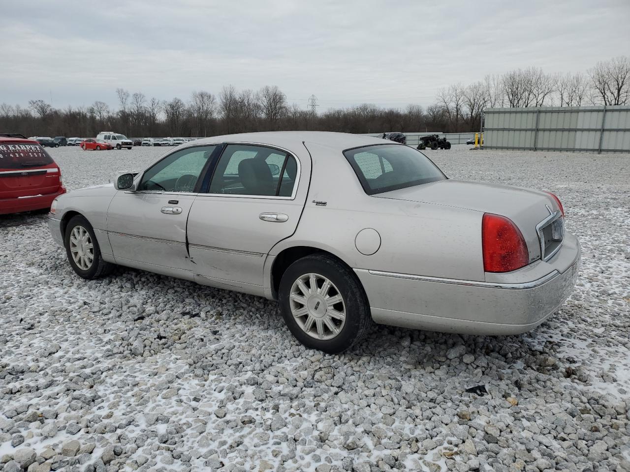 Photo 1 VIN: 2LNBL8CV8BX756097 - LINCOLN TOWN CAR 