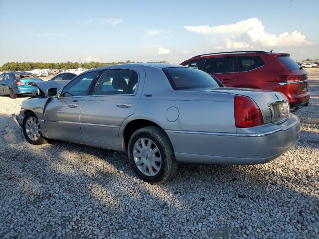 Photo 1 VIN: 2LNBL8CV9AX626599 - LINCOLN TOWNCAR 