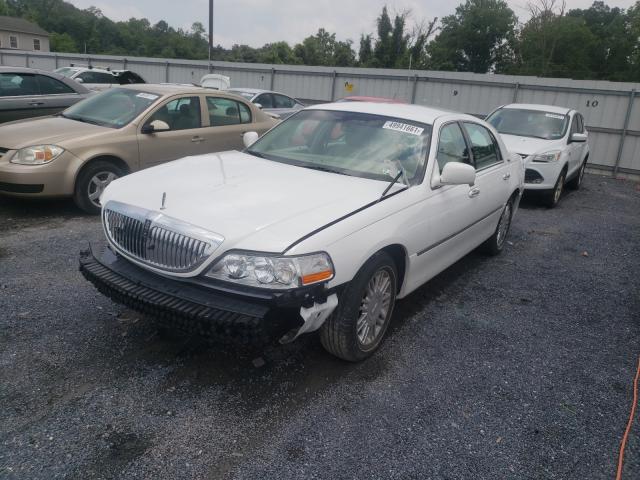 Photo 1 VIN: 2LNBL8CV9AX629518 - LINCOLN TOWN CAR S 