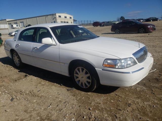 Photo 3 VIN: 2LNBL8CV9AX752140 - LINCOLN TOWN CAR S 