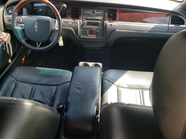 Photo 7 VIN: 2LNBL8CV9BX756108 - LINCOLN TOWN CAR S 