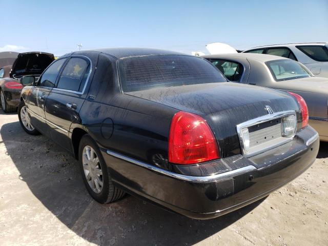 Photo 2 VIN: 2LNBL8CV9BX762376 - LINCOLN TOWN CAR S 