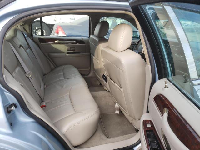 Photo 5 VIN: 2LNBL8CVXAX620651 - LINCOLN TOWN CAR S 