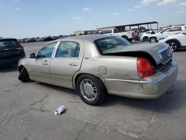 Photo 1 VIN: 2LNBL8CVXAX622206 - LINCOLN TOWN CAR S 