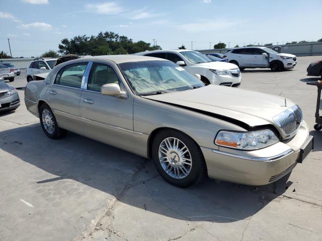 Photo 3 VIN: 2LNBL8CVXAX622206 - LINCOLN TOWN CAR S 