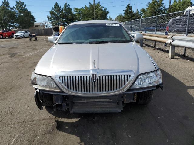 Photo 4 VIN: 2LNBL8CVXAX752941 - LINCOLN TOWN CAR S 