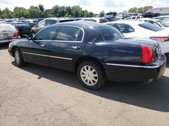 Photo 1 VIN: 2LNBL8CVXBX765867 - LINCOLN TOWN CAR S 