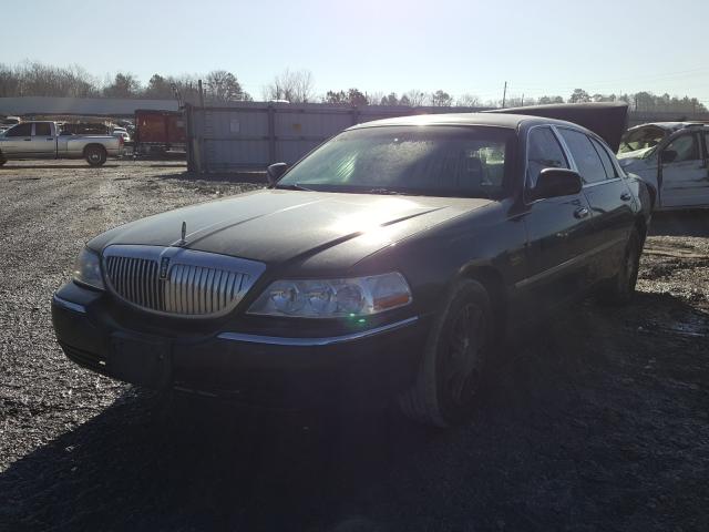 Photo 1 VIN: 2LNBL8EV0BX762750 - LINCOLN TOWN CAR E 