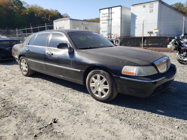 Photo 3 VIN: 2LNBL8EV1AX752095 - LINCOLN TOWN CAR E 