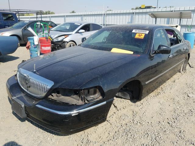 Photo 1 VIN: 2LNBL8EV1BX763180 - LINCOLN TOWN CAR E 