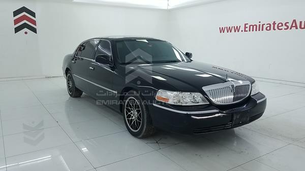 Photo 8 VIN: 2LNBL8EV2AX613058 - LINCOLN TOWN CAR 