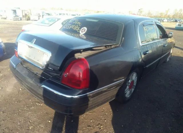 Photo 3 VIN: 2LNBL8EV3BX762743 - LINCOLN TOWN CAR 