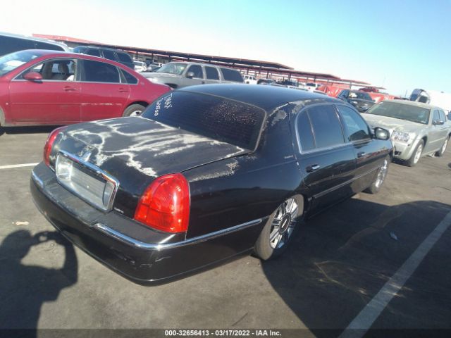 Photo 3 VIN: 2LNBL8EV4BX763030 - LINCOLN TOWN CAR 