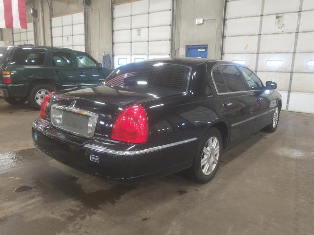 Photo 3 VIN: 2LNBL8EV5BX757723 - LINCOLN TOWN CAR E 