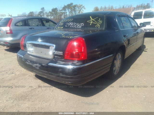 Photo 5 VIN: 2LNBL8EV6BX755415 - LINCOLN TOWN CAR 